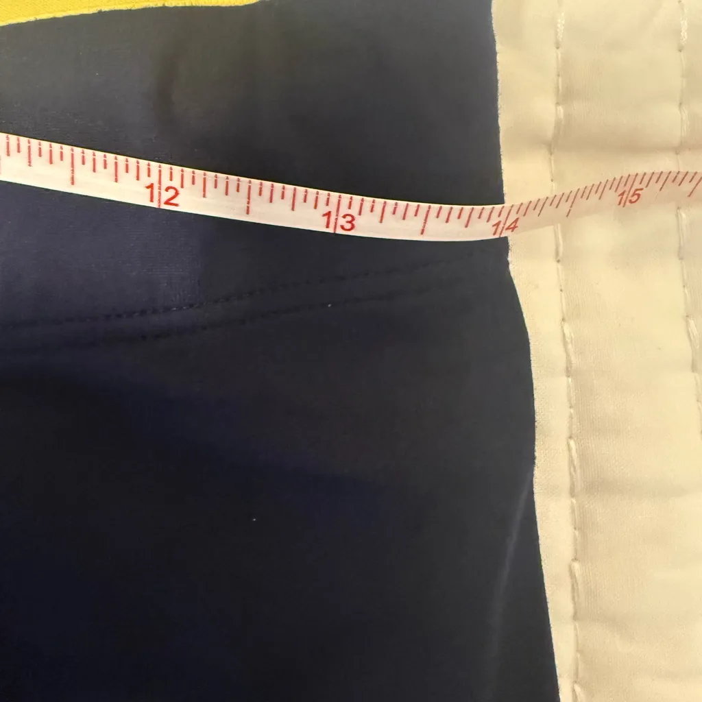 New Balance Women’s Leggings Small – Navy Green Yellow Colorblock - Image 3