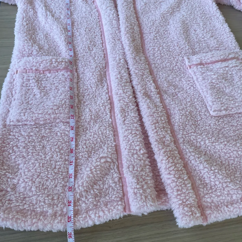 Kate Spade Soft Pink Women's Robe and Pajama Set - Image 5