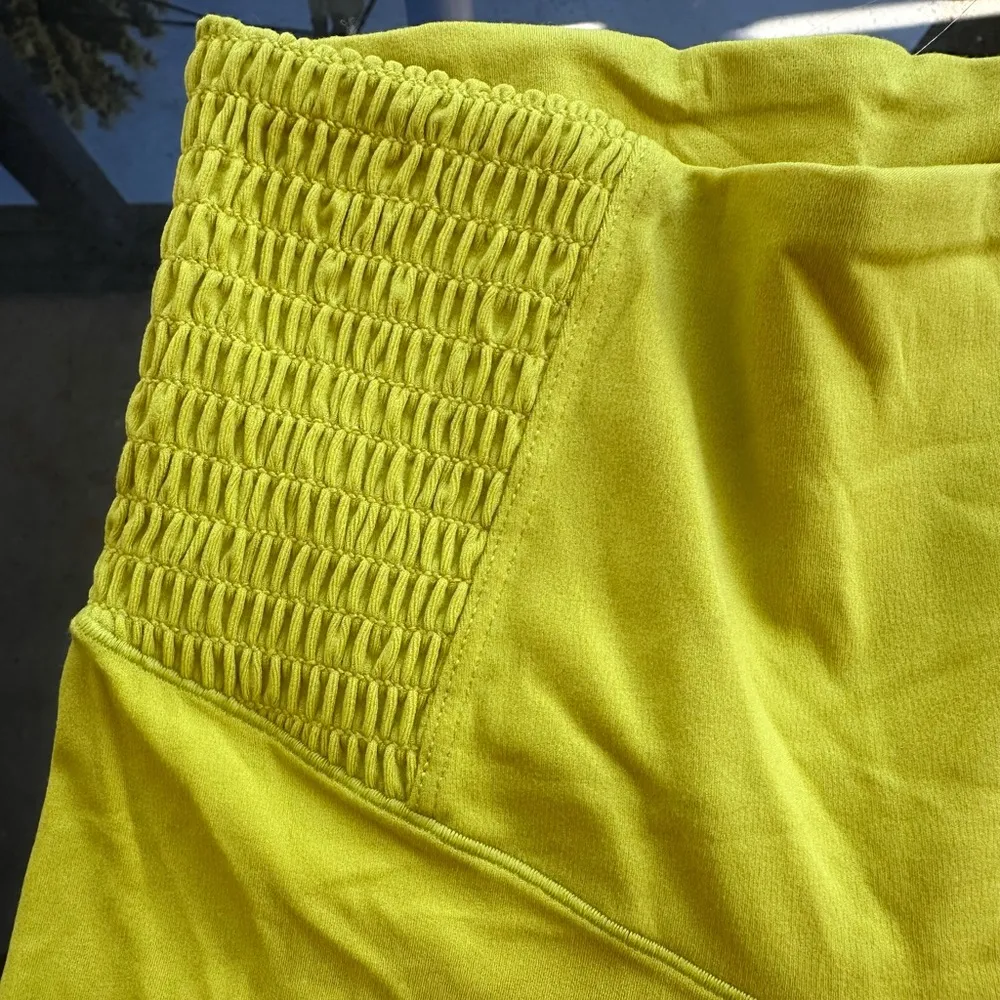 Aerie Offline Real Me Smocked High Rise Legging in Yellow/Green Size Small NWT - Image 5