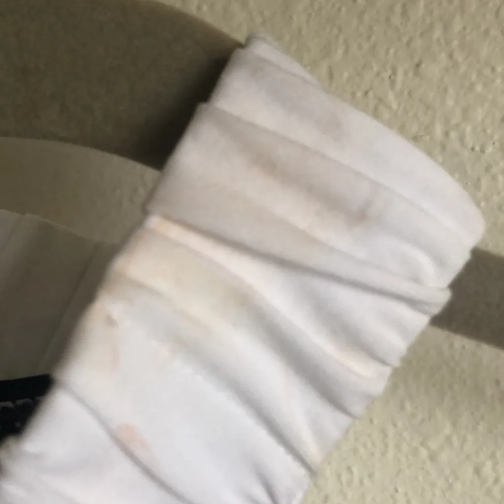 EXPRESS White Halter Neck Women's Top. Size M - Image 7