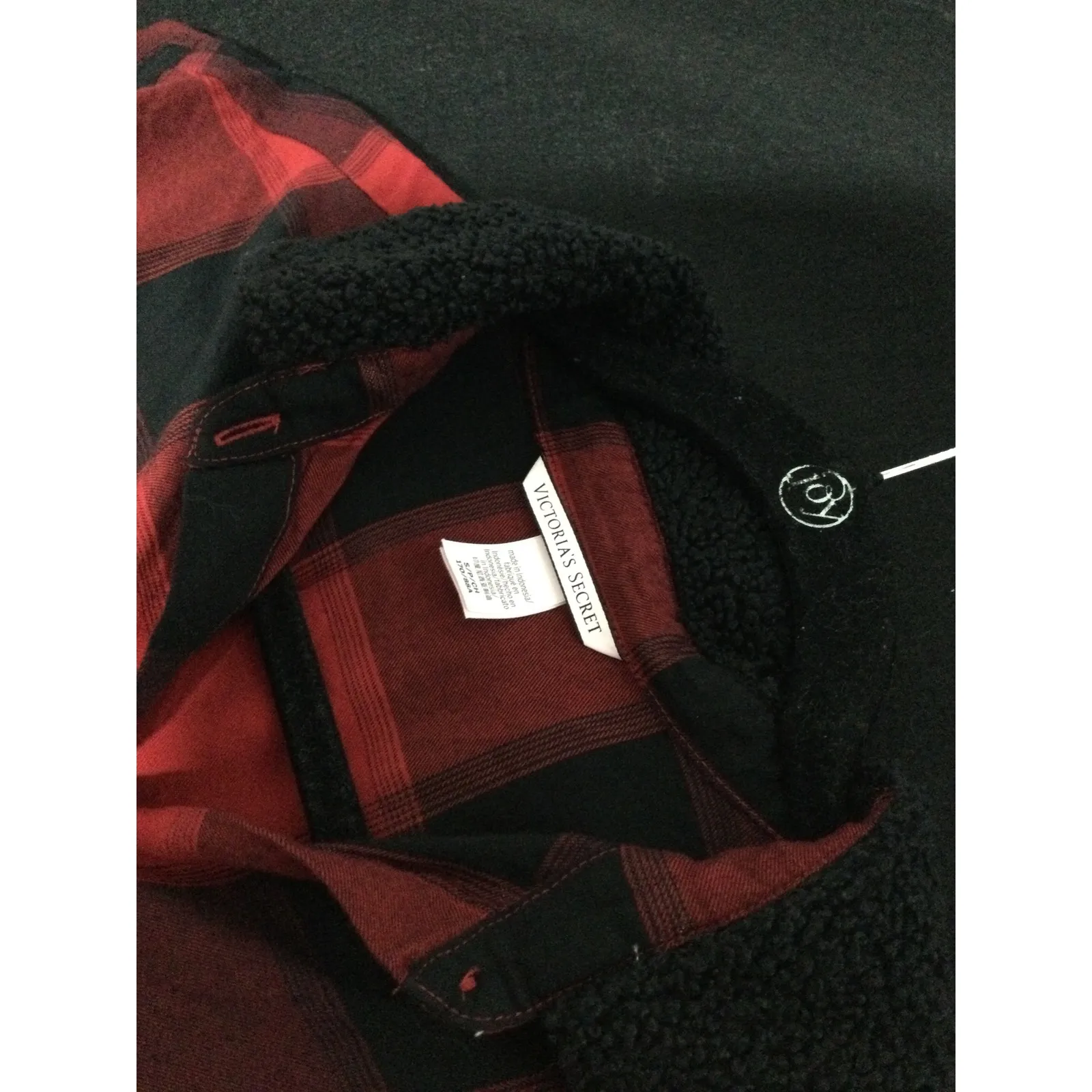 Victoria's Secret Plaid Flannel Sherpa Collar Shirt RedBlack Cozy Women's Size M - Image 6