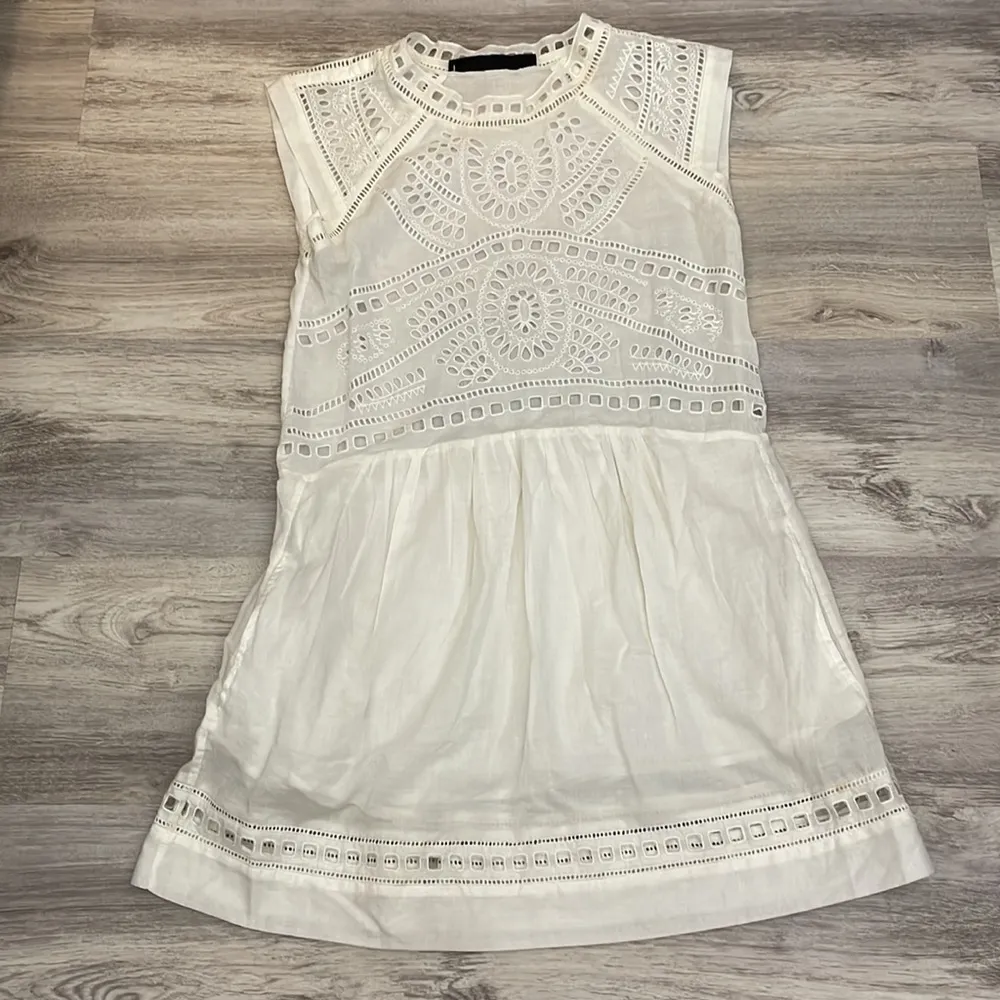 Off-White Eyelet Sheer Lightweight Knee Length Short Sleeve Dress L - Image 5