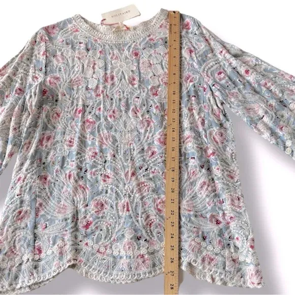 Solitaire Light Blue Floral Embroidered Scalloped Bohemian Blouse Size‎ XL - Image 4