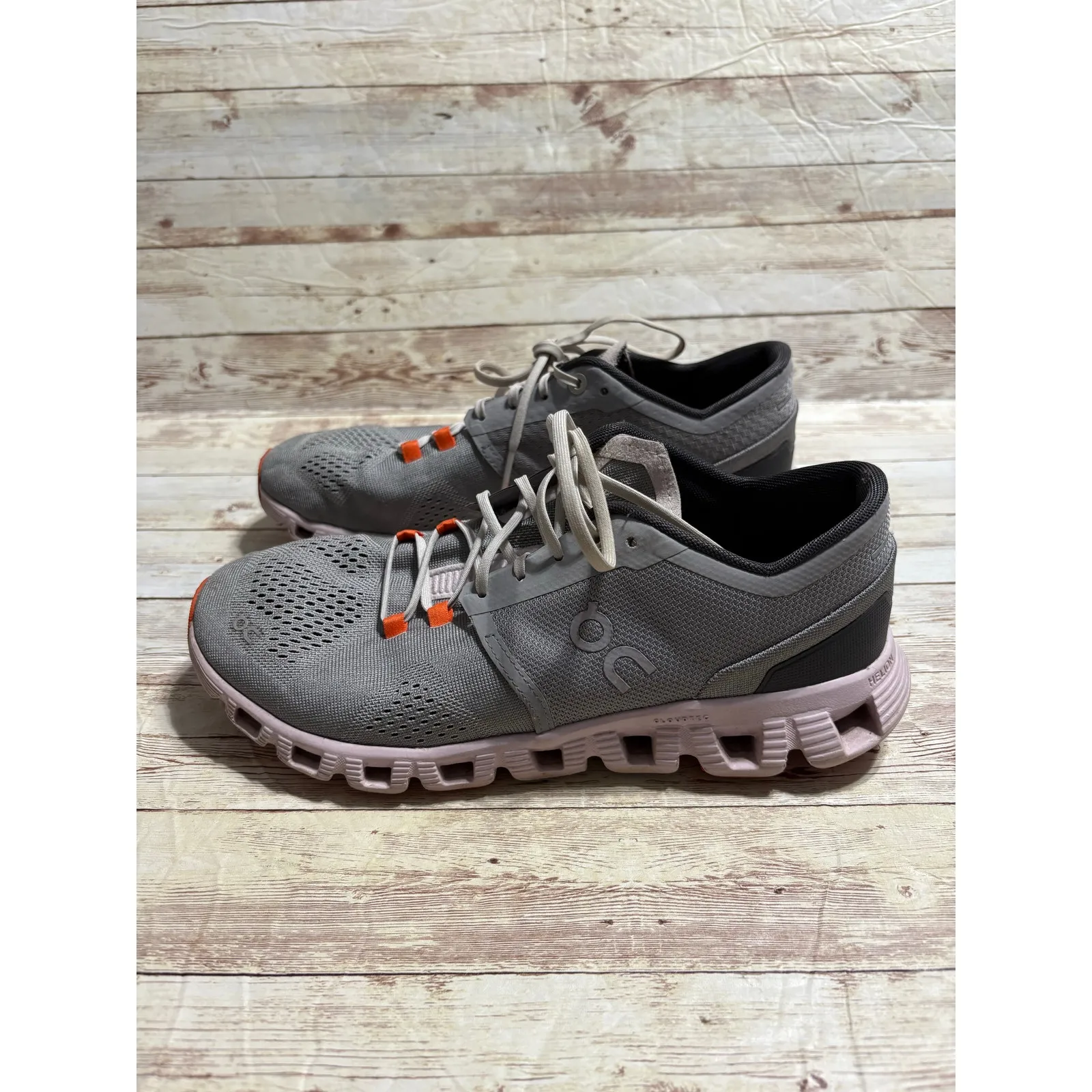 On Running Shoes On Cloud Lace Up Athletic Sneakers Women's Size 8.5 Gray Orange - Image 3