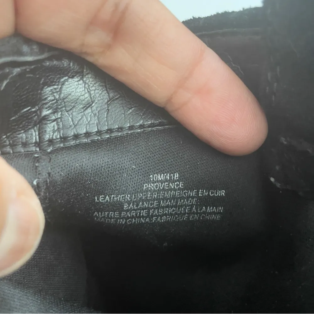 Karl Lagerfeld Paris Wmn Provence
Black Suede Western Cowgirl Ankle
Boots sz 10M - Image 11