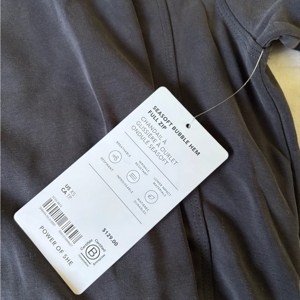 Athleta NWT  Seasoft Bubble Hem Full Zip - Image 4