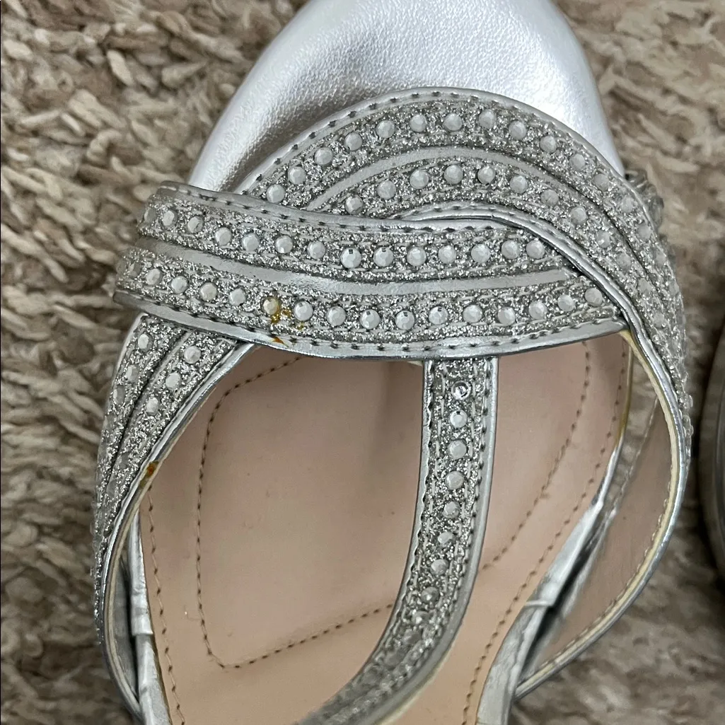 Nina Chic Silver Gemstone Studded Strappy Heels - Size 8.5 - Image 8