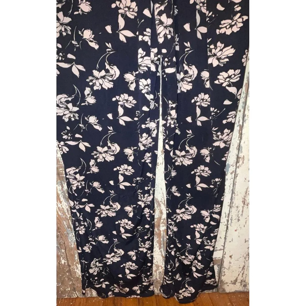 Kaileigh navy floral jumpsuit, size Small Blue - Image 3