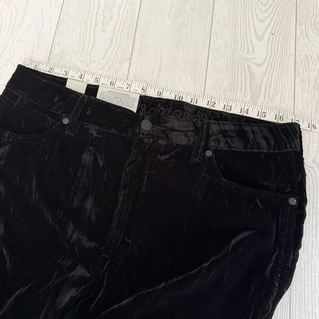 Wrangler Retro High Rise Velvet Trumpet Flare Pant - Image 5