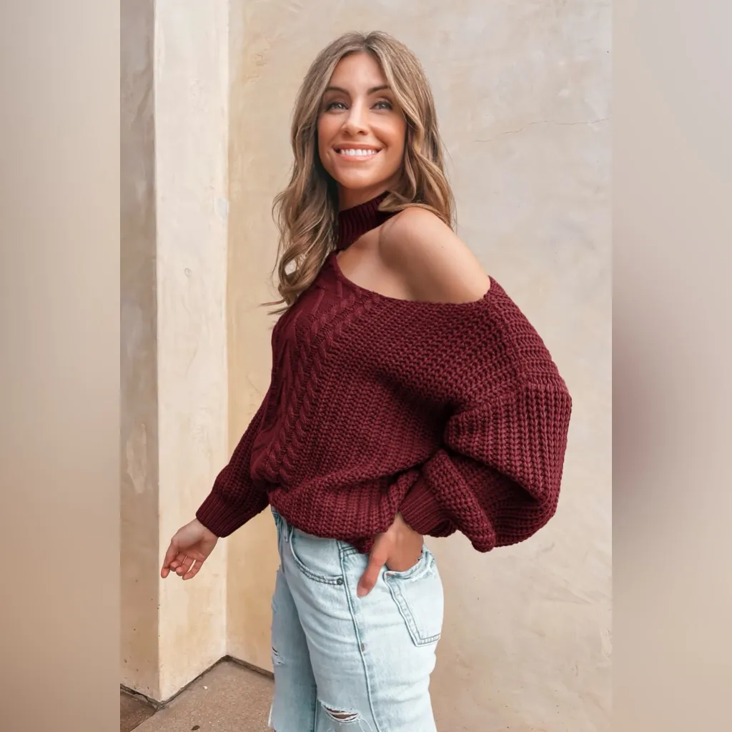 Cupshe Medium Burgundy Cable Knit Cutout One Shoulder Sweater NWT - Image 2