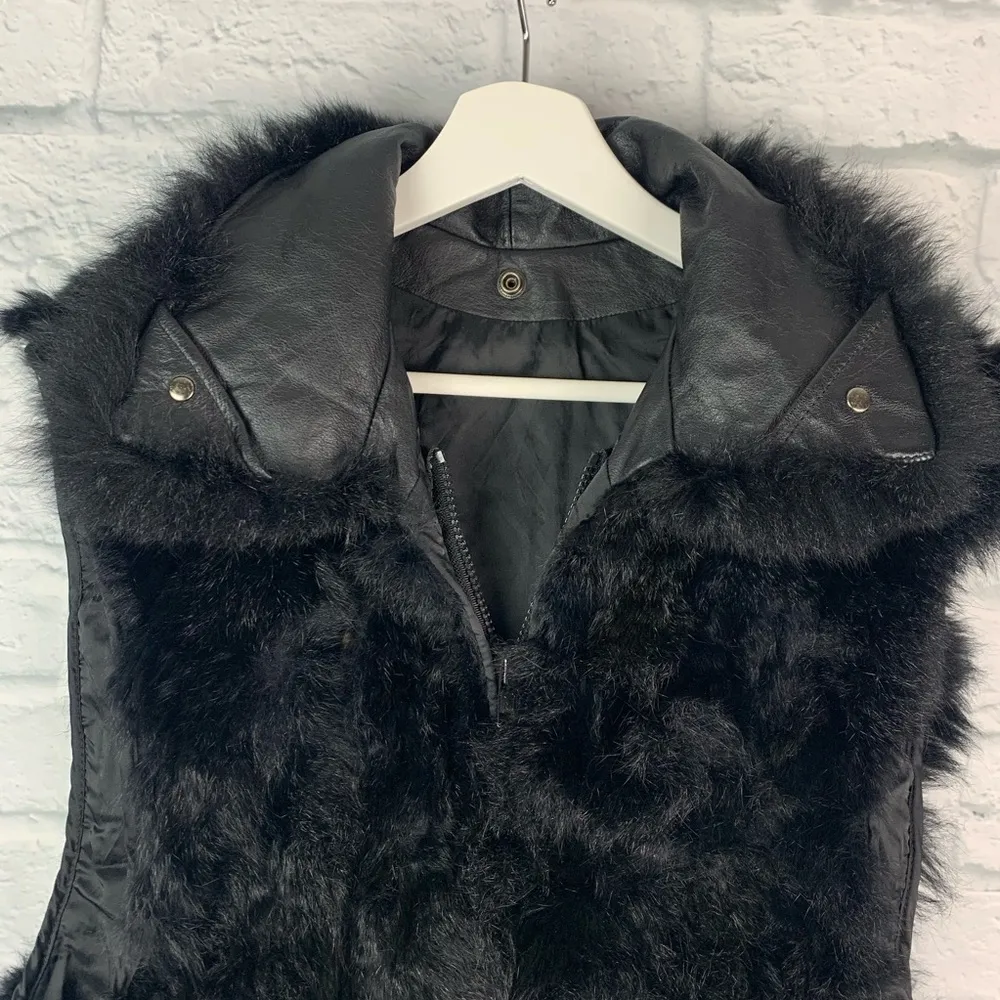 Genuine New Zealand Opossom Fur & Leather Vest S - Image 3