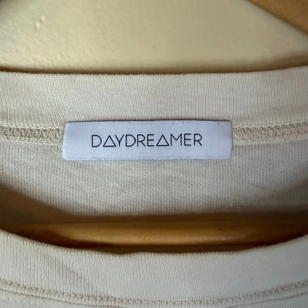 Daydreamer Def Leppard Leopard Graphic Long Sleeve Crop Top Tee Size Medium Boho - Image 3