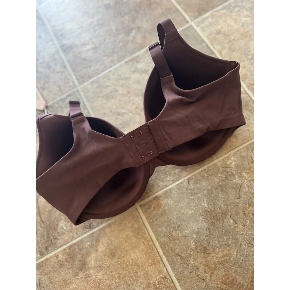 Skims Fits Everybody T-shirt Demi Bra Cocoa Size 40DD - Image 4