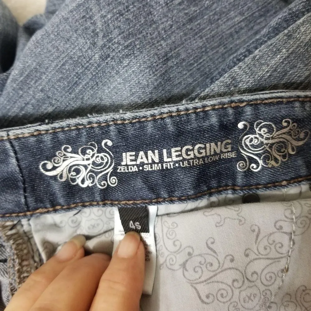 Express semi distressed jeans - Image 5