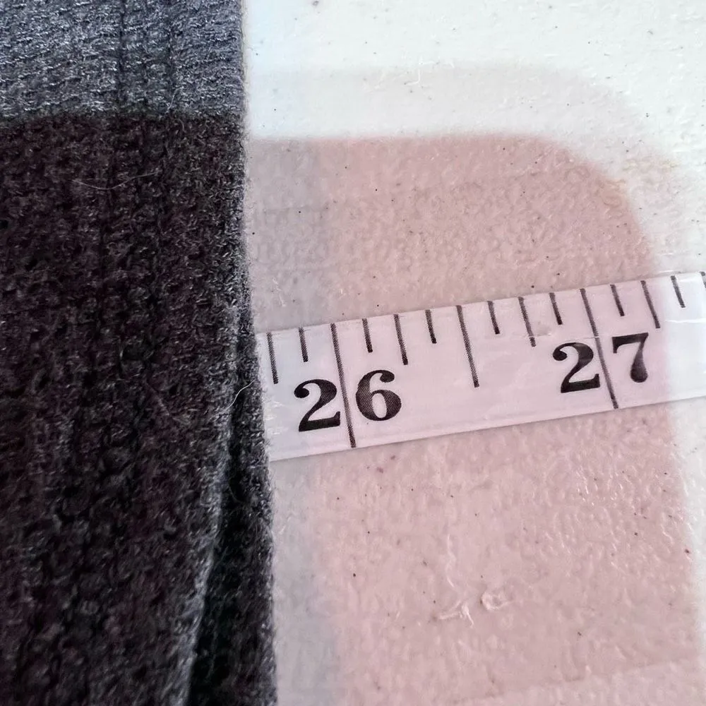 Lucky Brand Women's Crocheted Lace Raglan Sleeve Thermal Top Black Gray Sz Small - Image 8