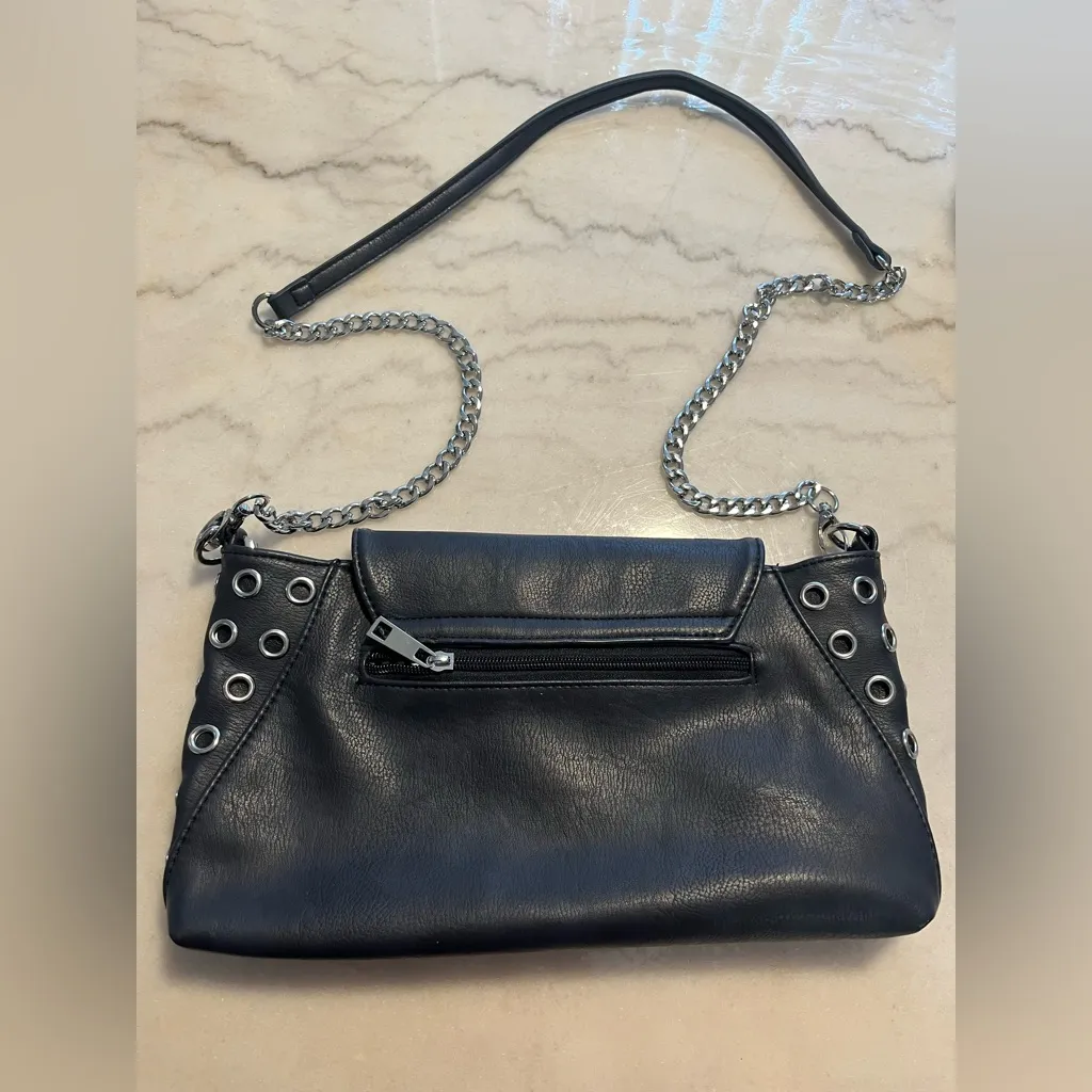 NWOT Charming Charlie Black Shoulder Bag with Silver Chain - Image 5