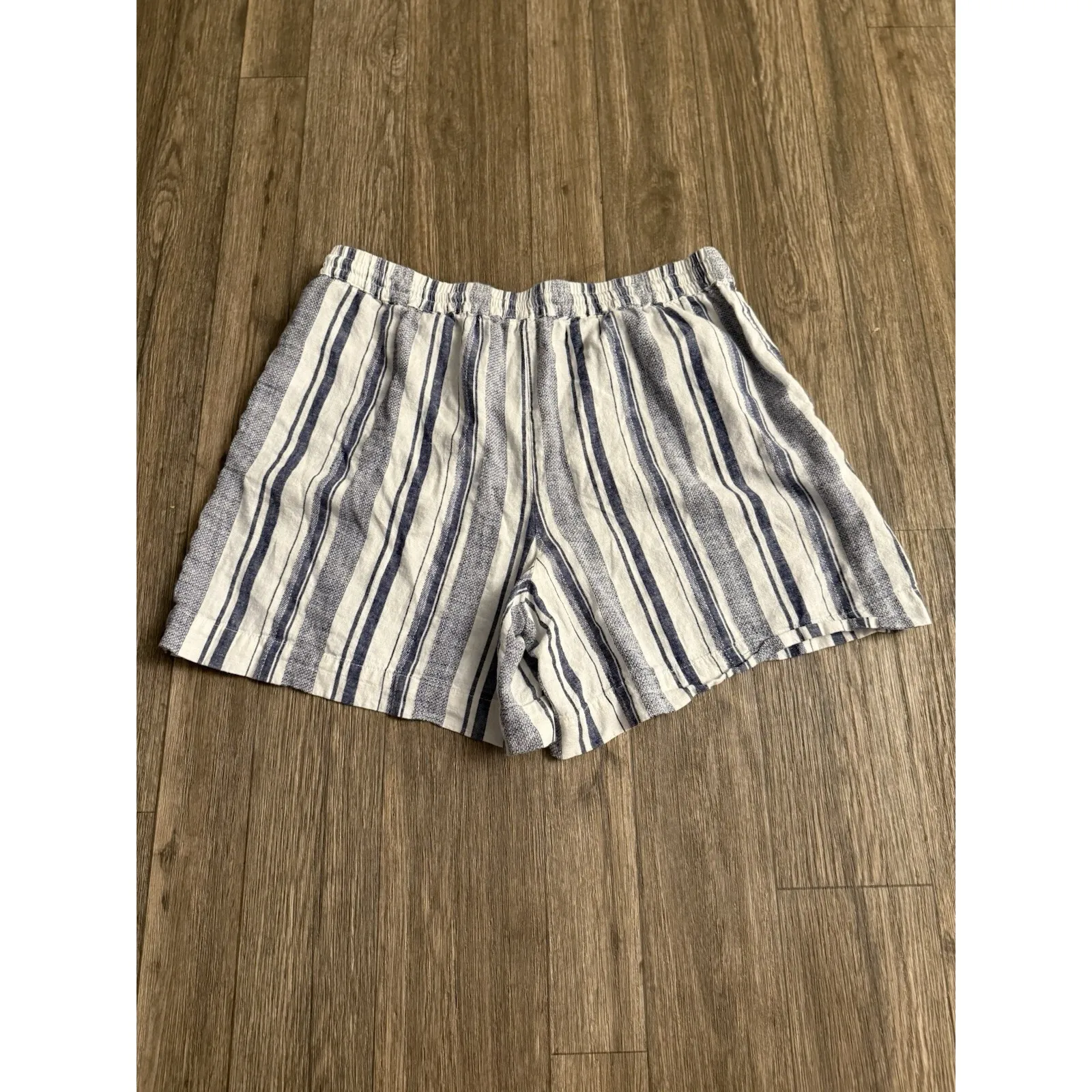 Beach Lunch Lounge Women's Size XL Blue White Stripe Linen Blend Shorts‎ - Image 9