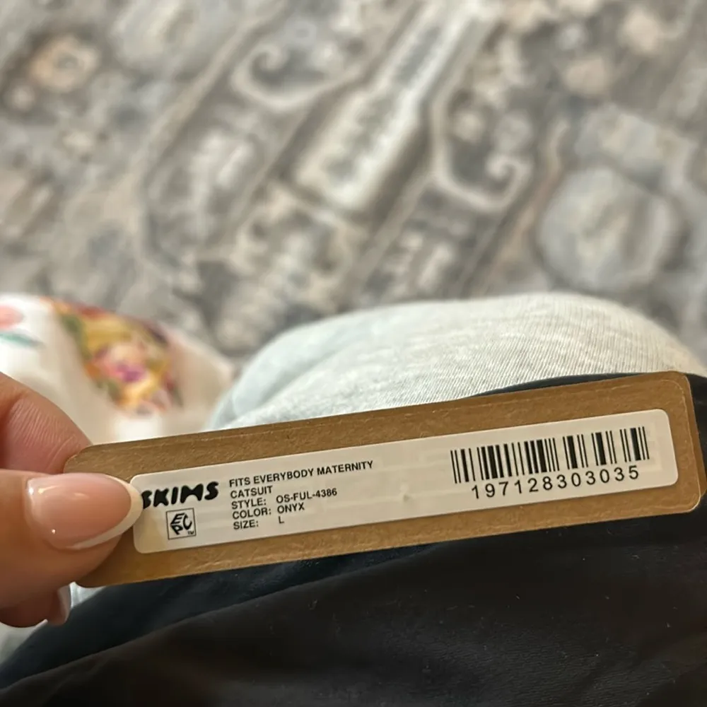 NWT Skims jumpsuit catsuit MATERNITY FITS EVERYBODY SIZE L - Image 5