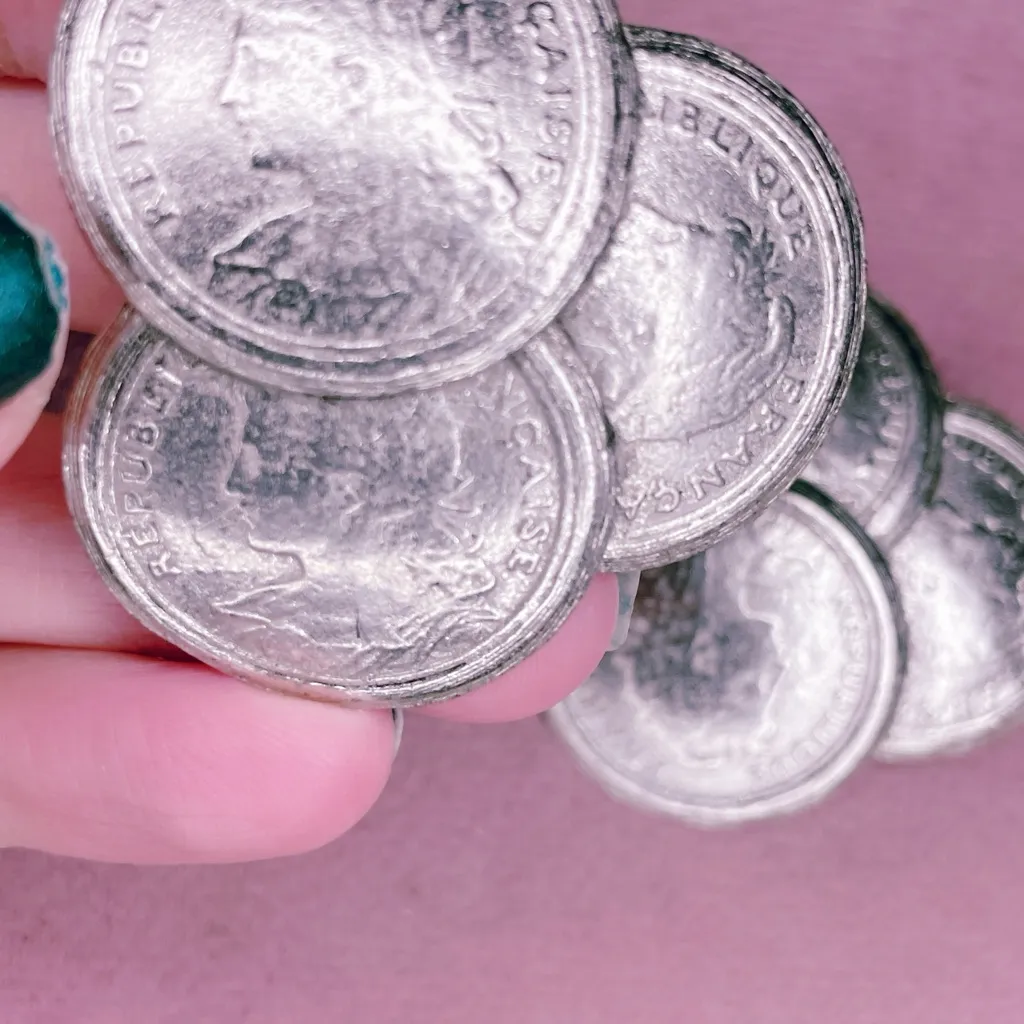 683. Coin Clip On’s Earrings Vintage Silvertone. Silver - Image 2