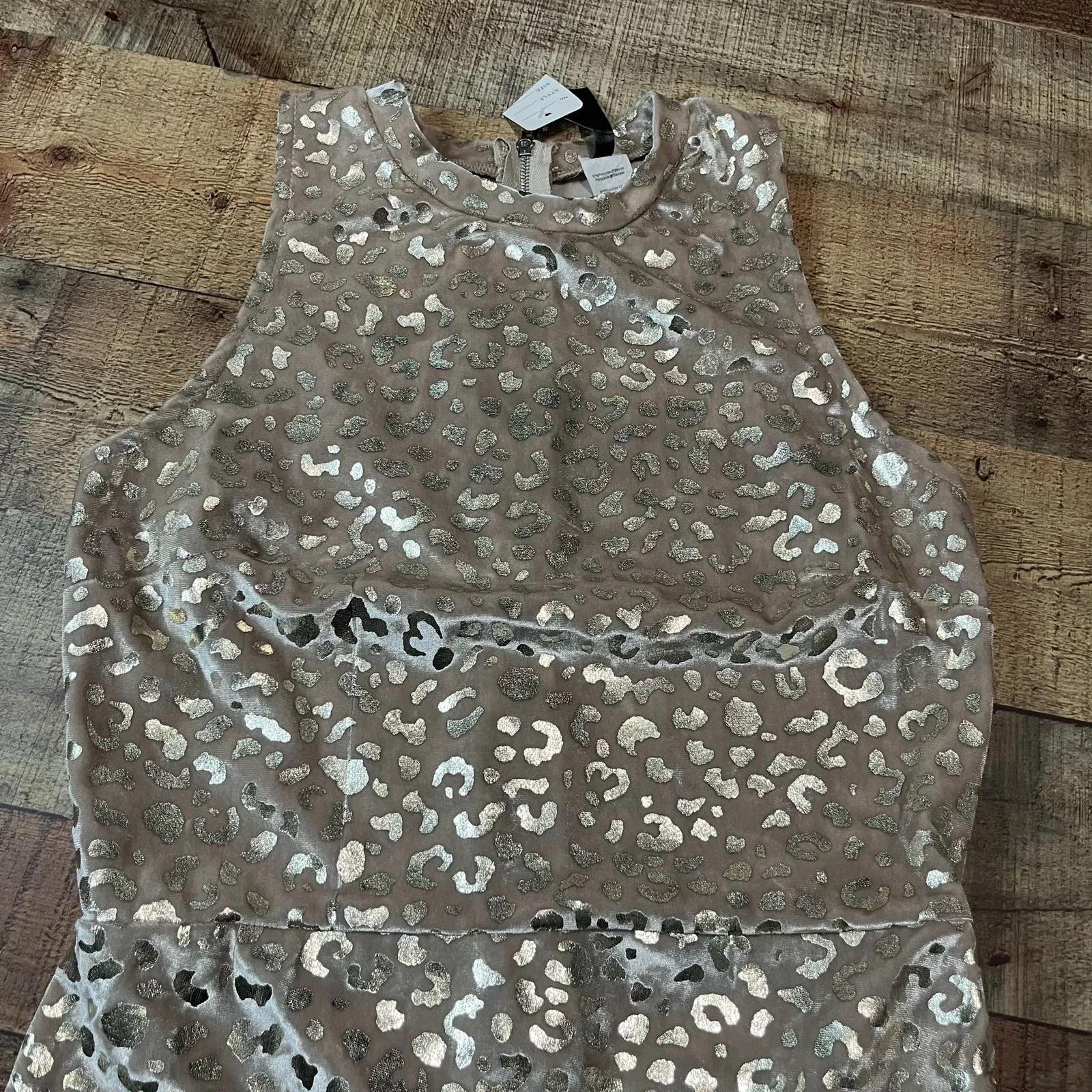 K TOO NEW Women's Gold Velvet Metallic Cheetah Print Bodycon Dress Sz L Holiday Size L - Image 3