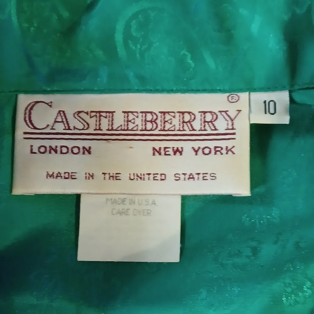 Castleberry womens vintage green paisley satin top size 10 shoulder pads - Image 2