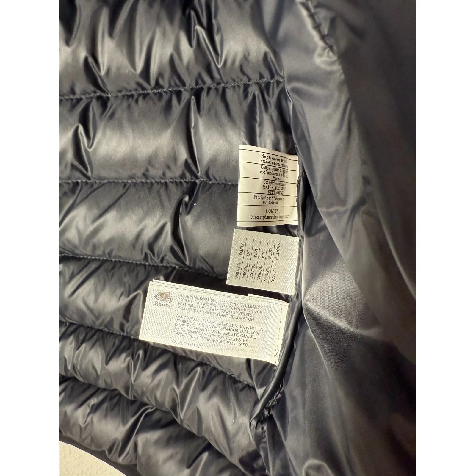 Roots Canada Womens Blue 700 Fill Down Puffer Coat Sz XS Warm Cozy Full Zip - Image 6