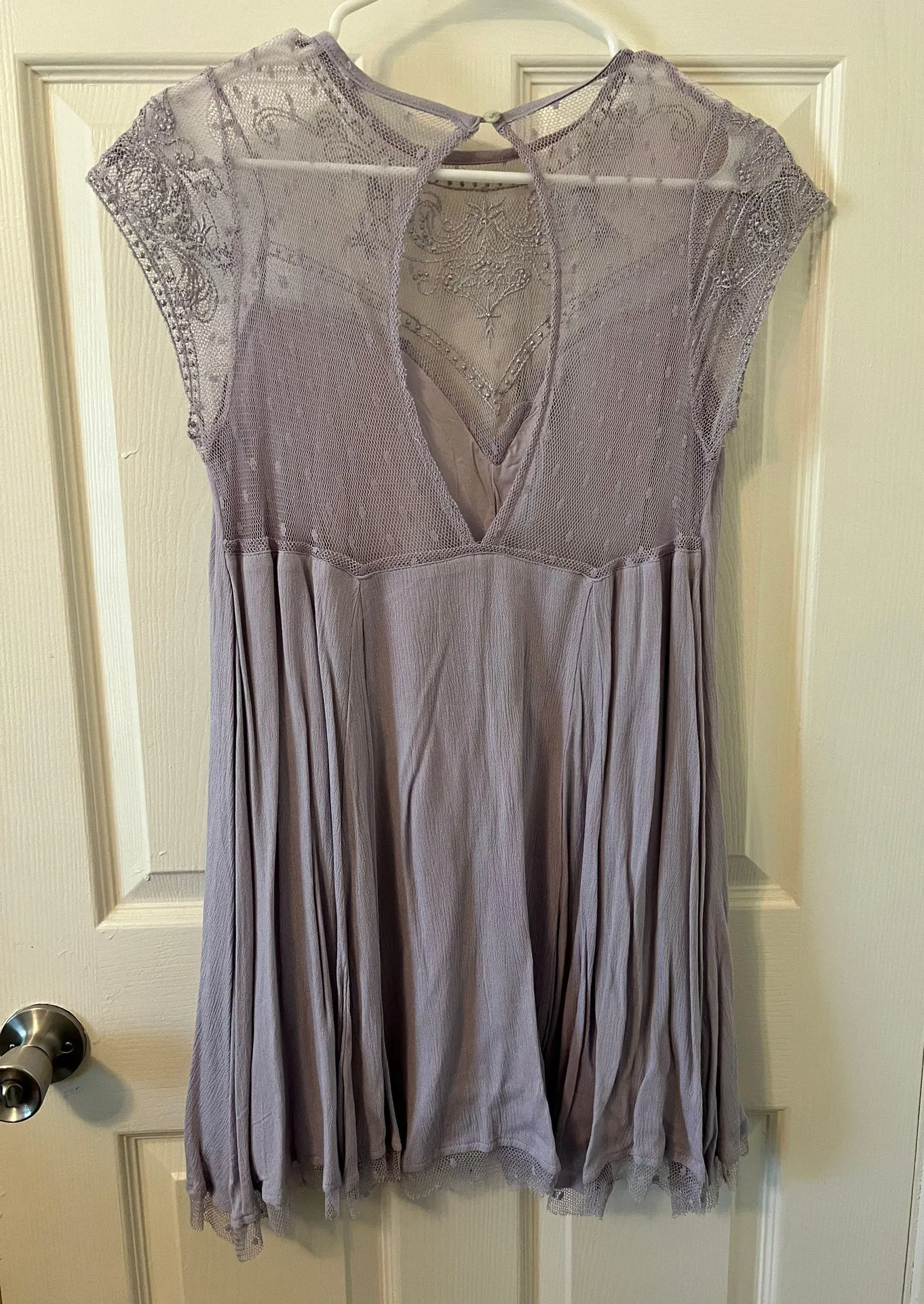 Boutique Light Purple Dress - Image 3