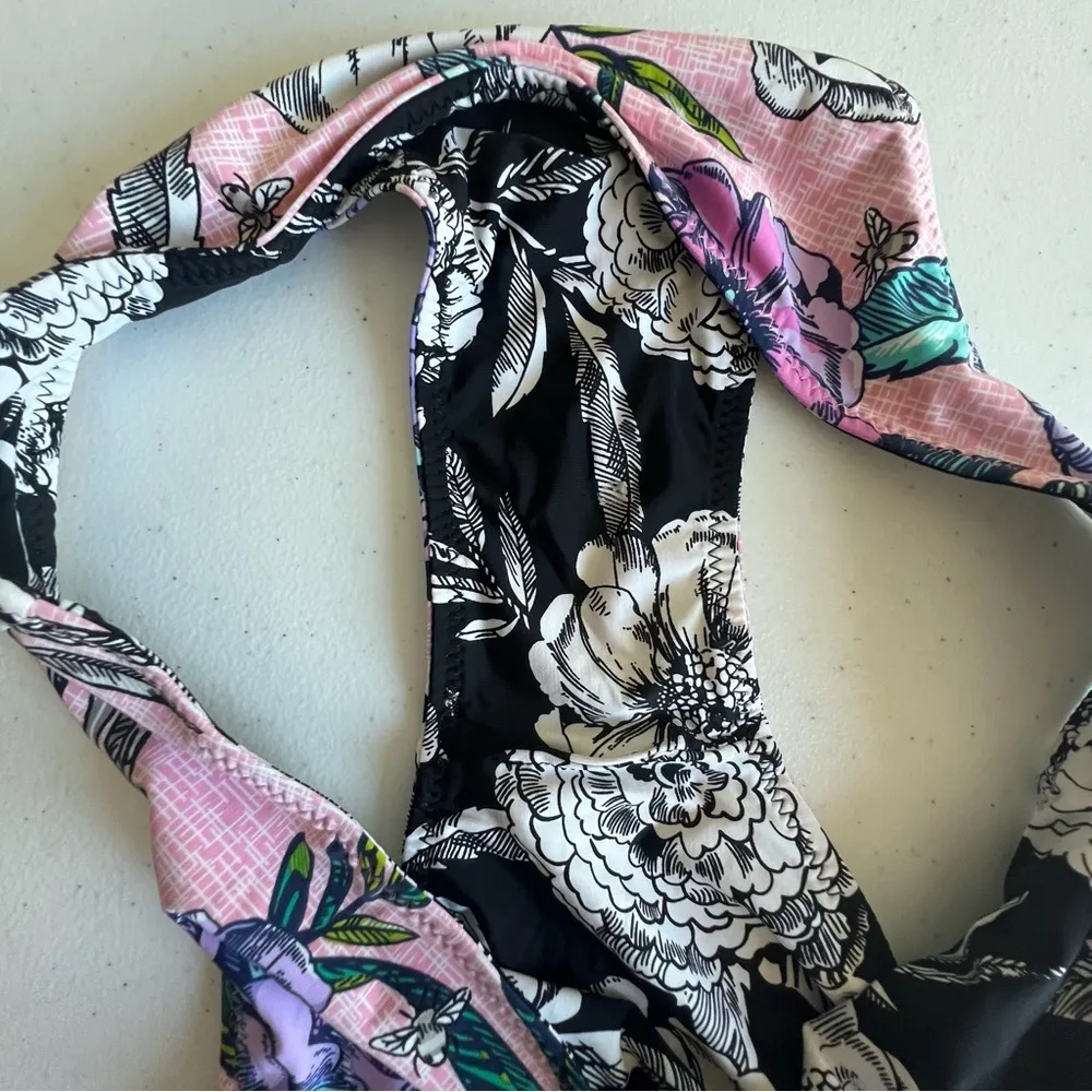 Meadow & meadow eva bikini floral pink black size small 2 piece - Image 5