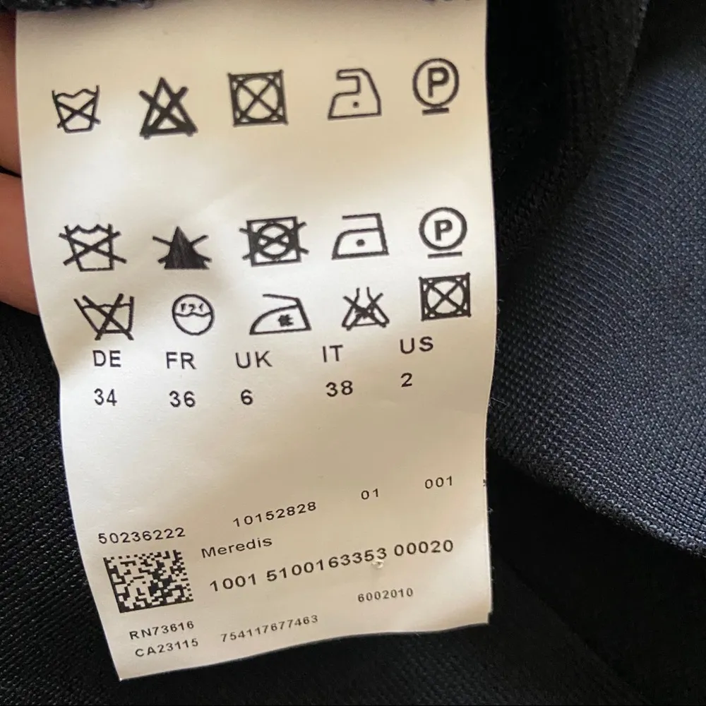 Boss Hugo Boss  Skirt Size 2 Knee Length Black - Image 6