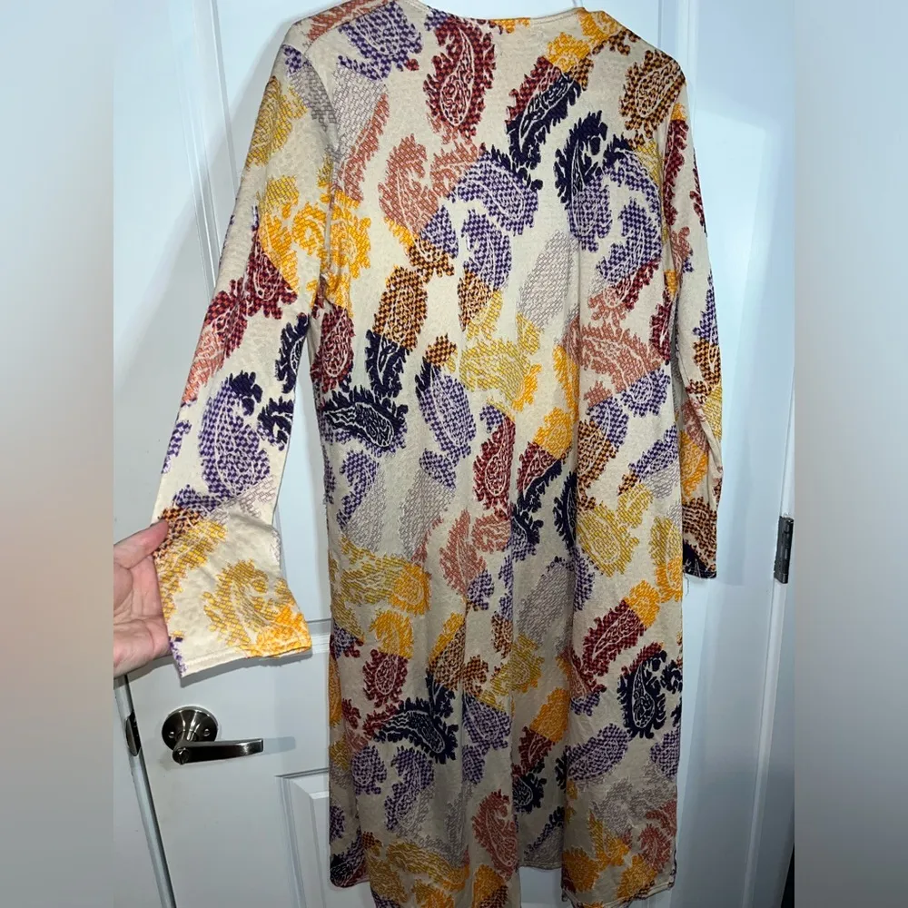LuLaRoe Sarah Style Paisley Checkered Patterned Pocket Long Cardigan Size Medium - Image 4