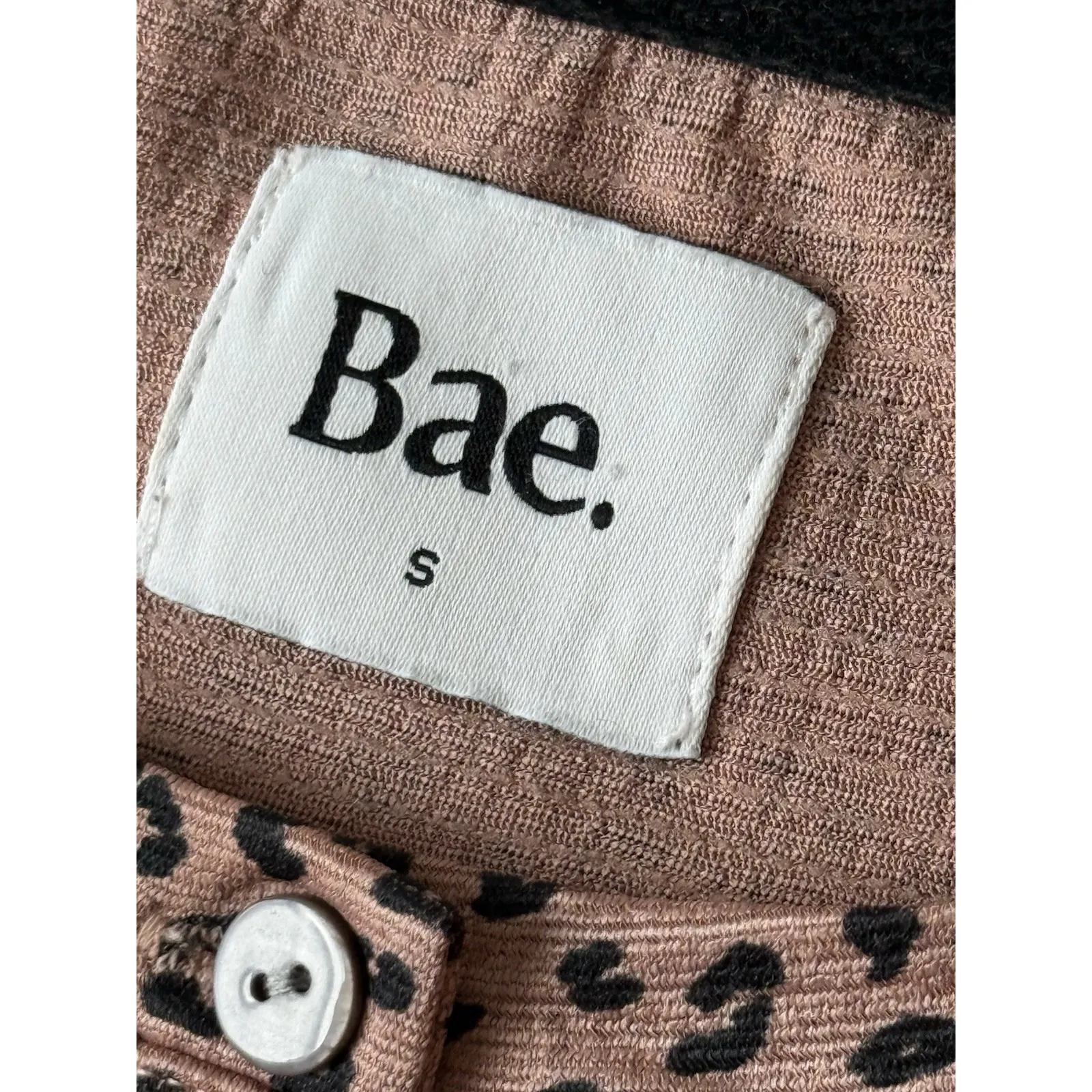 Bae the Label Maternity Dress Womens Small Leopard Animal Print Brown Shift Size undefined - Image 2