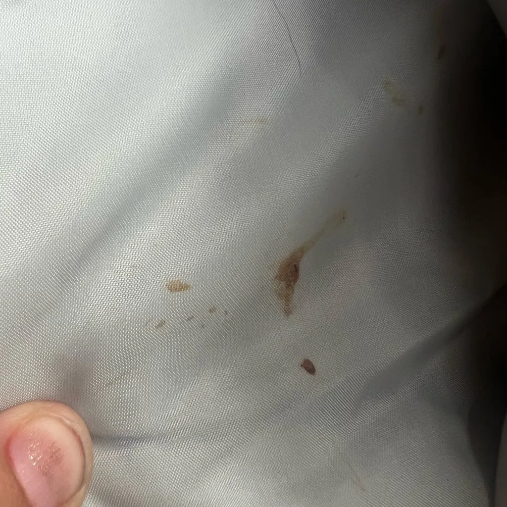 The North Face Women's Quilted Black Puffer Jacket - Image 8