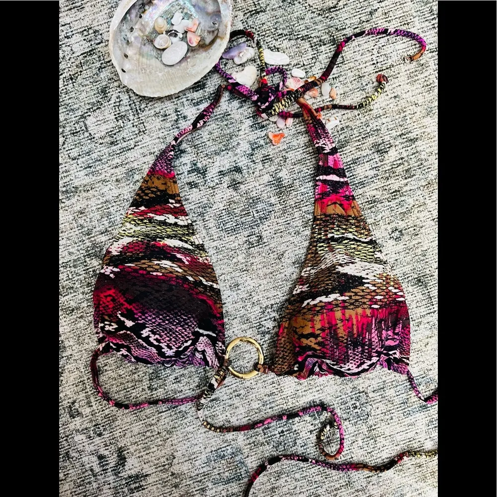 Split SURF Bikini sneak top w/ gold ring sz M/L - Image 2