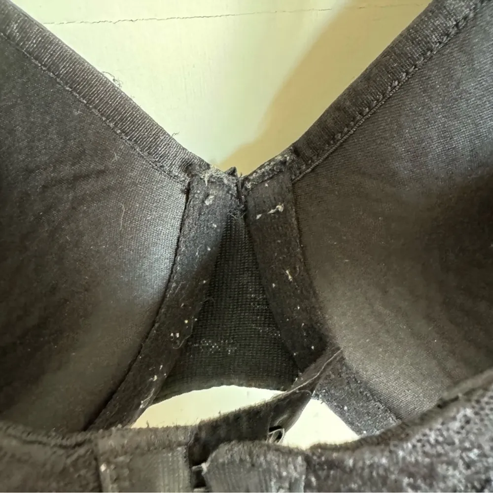 Wacoal Black Clear & Classic Contour Spacer bra style 85344 size 38D - Image 7