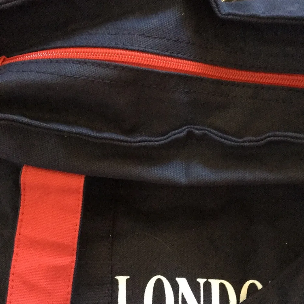 London fog canvas zip tote - Image 3