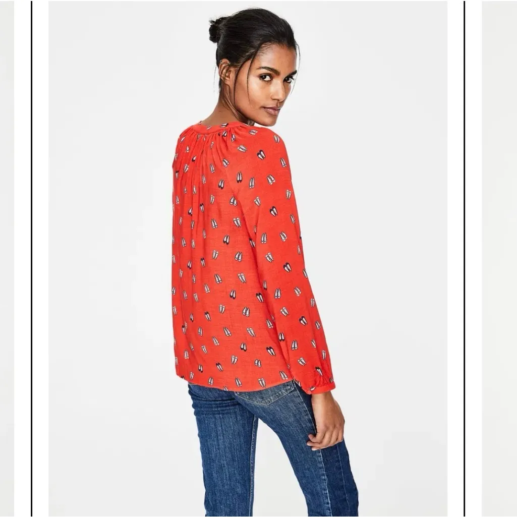 Boden Paris Red Blouse with Ballet Flat Print Size 6 - Image 2