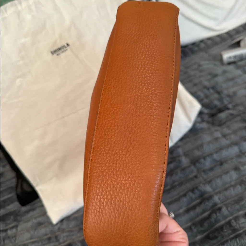 Shinola Pocket Crossbody Bag Leather Camel Tan Adjustable Strap New - Image 10