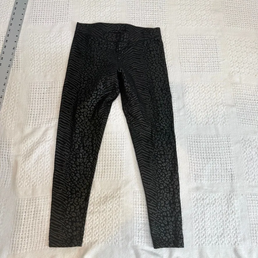 VS Pink medium animal patterned faux leather pull on legging P 2816 Black - Image 11