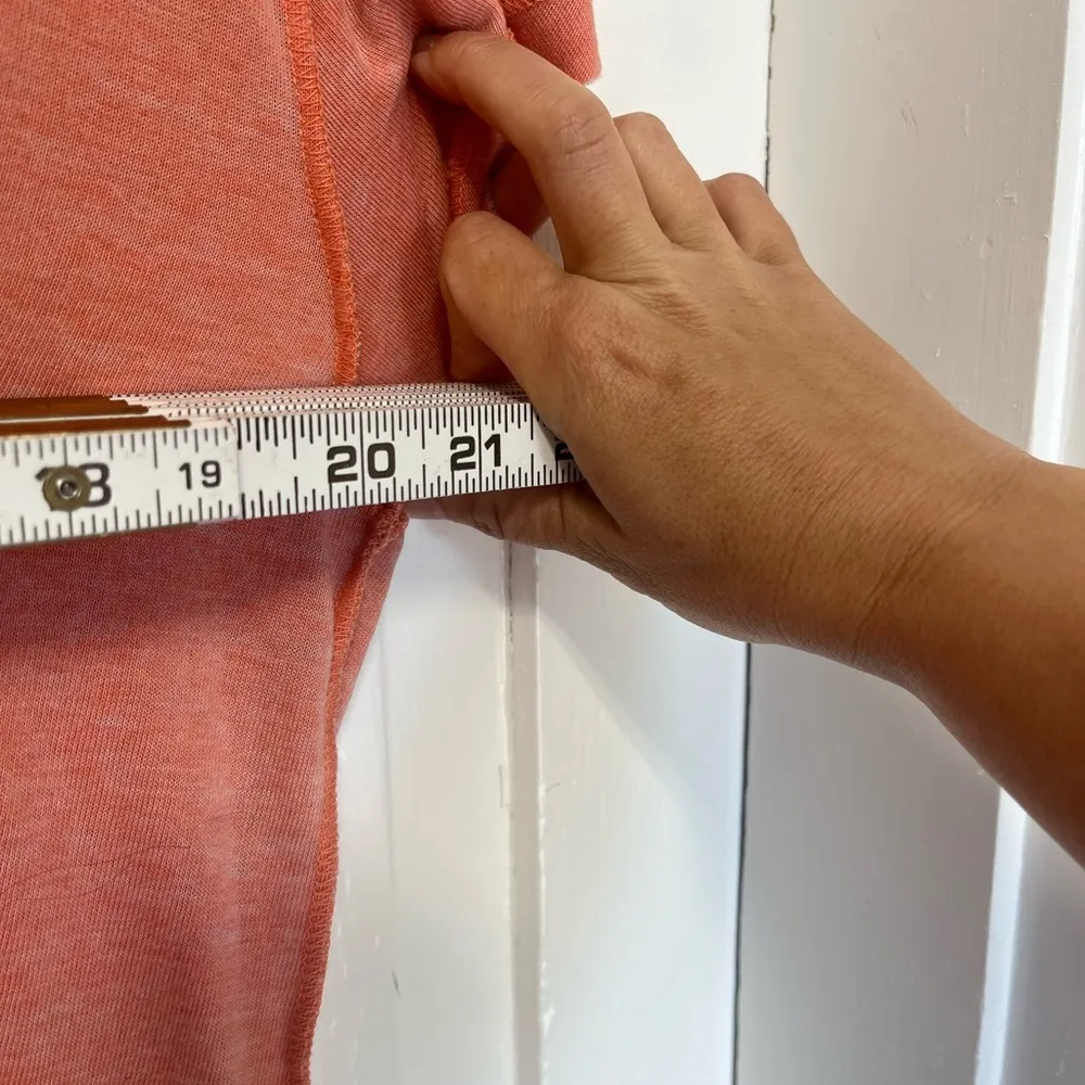 We the Free All Mine orange lightweight short sleeve top size small - Image 8