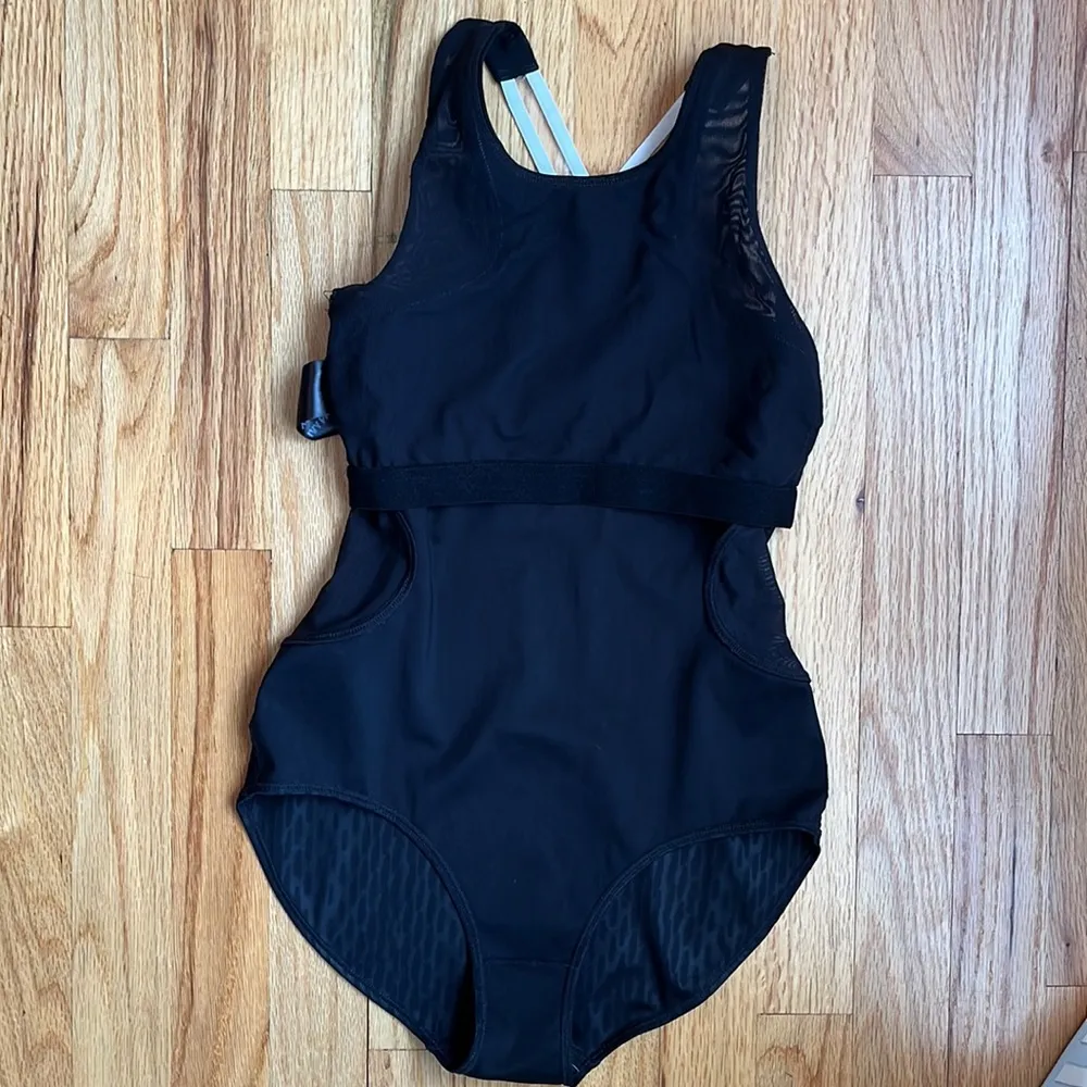 Ivy Park Mesh Cut Out One Piece Swimsuit Sizs XS - Image 7