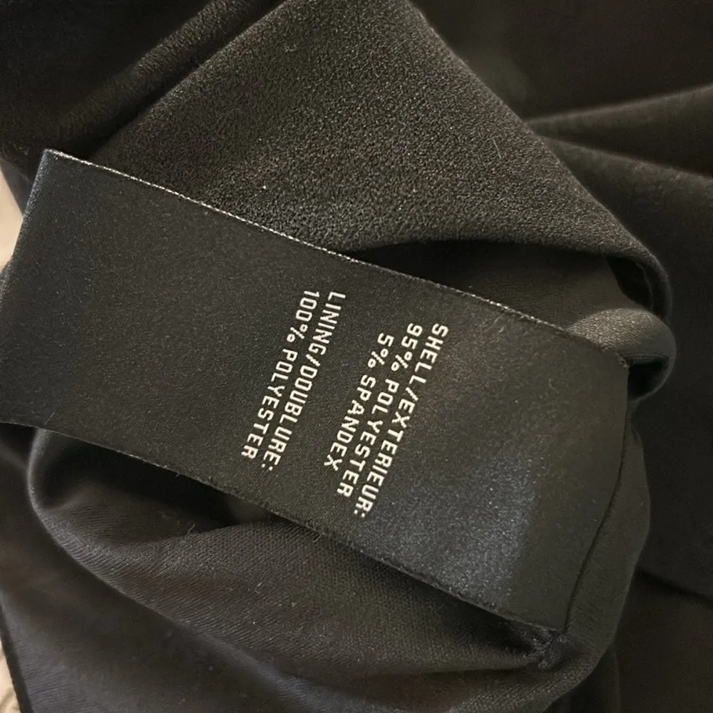 Collection Size XL Black Cropped Cami - Image 9