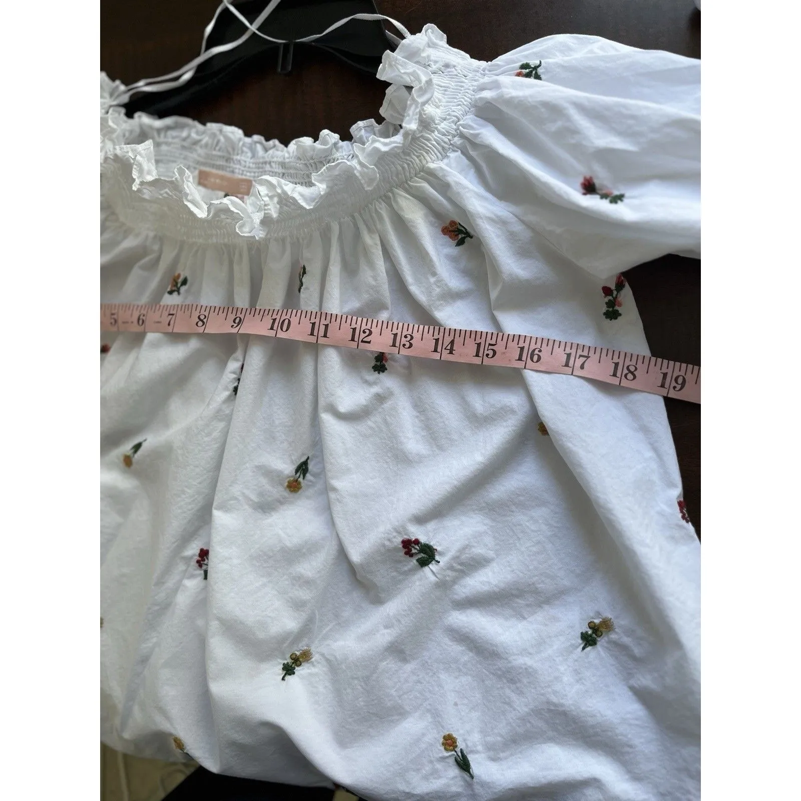 Zara Trafaluc M White Floral Blouse Floral Embroidered Top Off Shoulder Peasant - Image 4