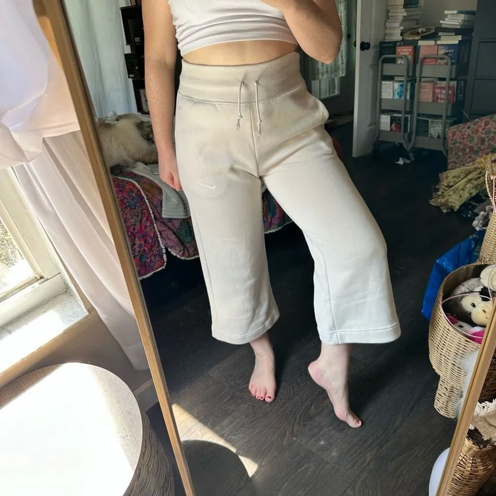 Nike Women’s Small Phoenix High Rise Pants Flare New NWT - Image 2