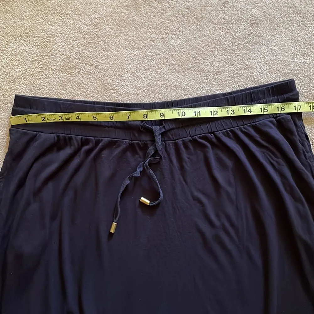 H&M soft comfy viscose maxi skirt - Image 9