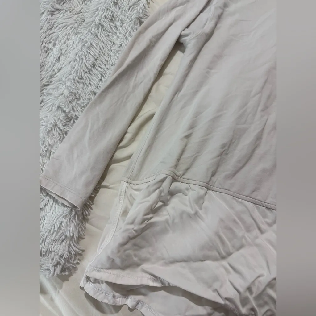 Lululemon women’s long sleeve - Image 2