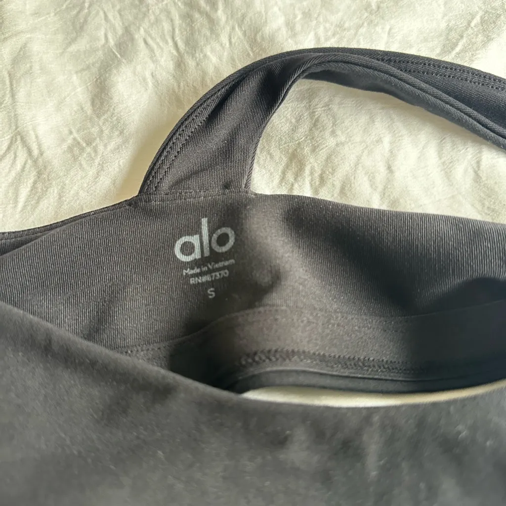 NWOT ALO Yoga Black One-Shoulder Sports Bra Top - Image 5