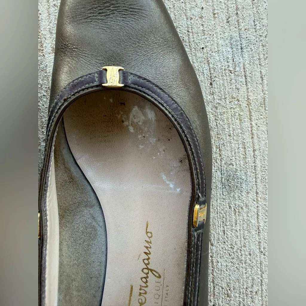 Salvatore Ferragamo Flats, Size 8 - Image 5
