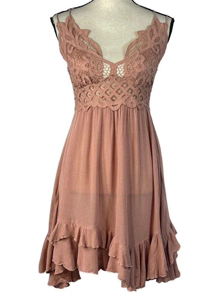 Free People One X-Small Adella Slip Mini Dress Rose Crochet Lace Flowy Smocked - Image 2