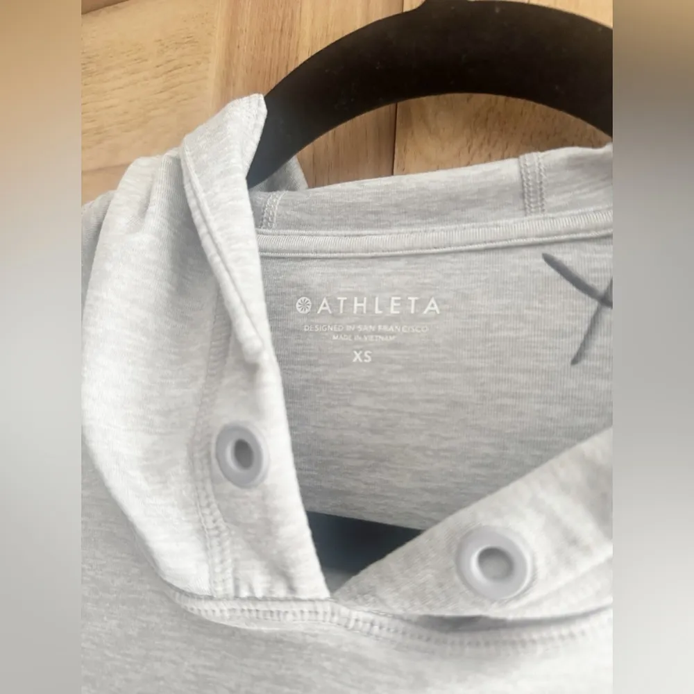Athleta Uptempo Short Hoodie Norwegian Grey size XS Crop Oversized Lightweight - Image 9
