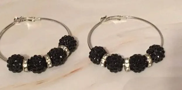 Beaded Earrings Black - Image 2